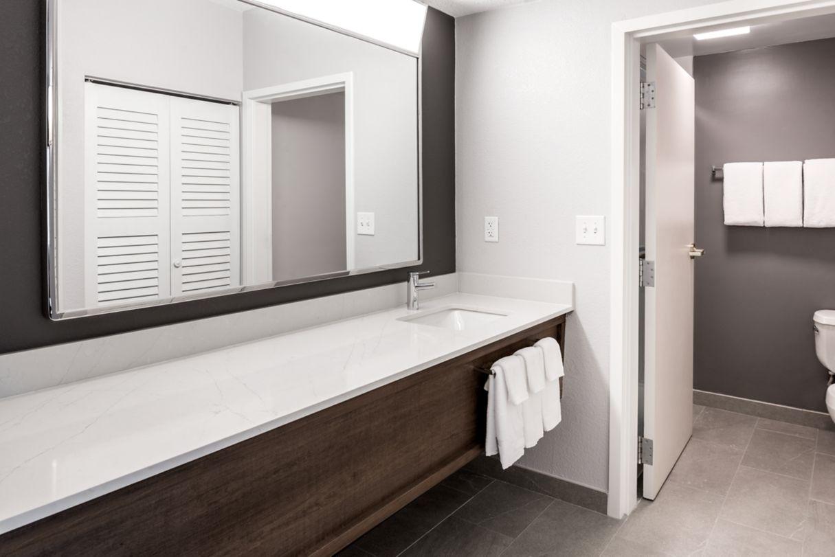 Courtyard By Marriott Charlotte Ballantyne Esterno foto