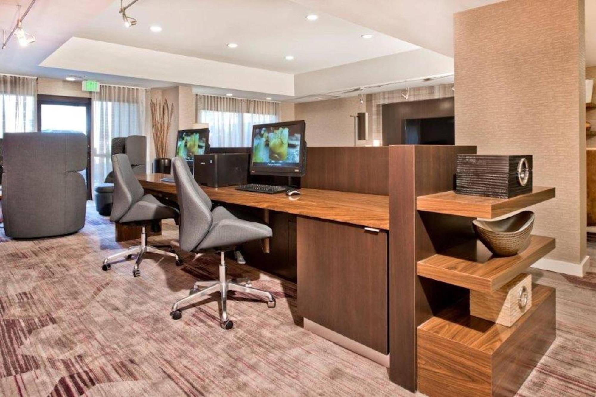 Courtyard By Marriott Charlotte Ballantyne Esterno foto