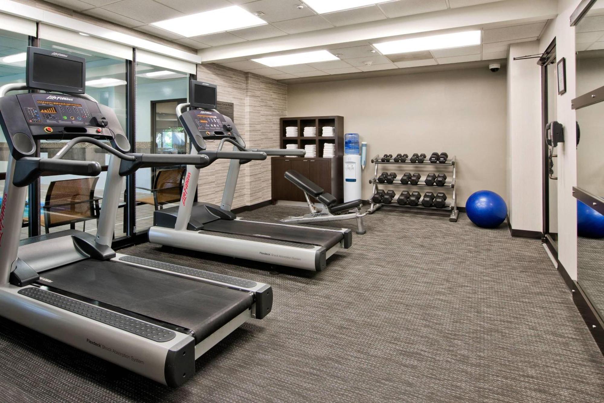Courtyard By Marriott Charlotte Ballantyne Esterno foto