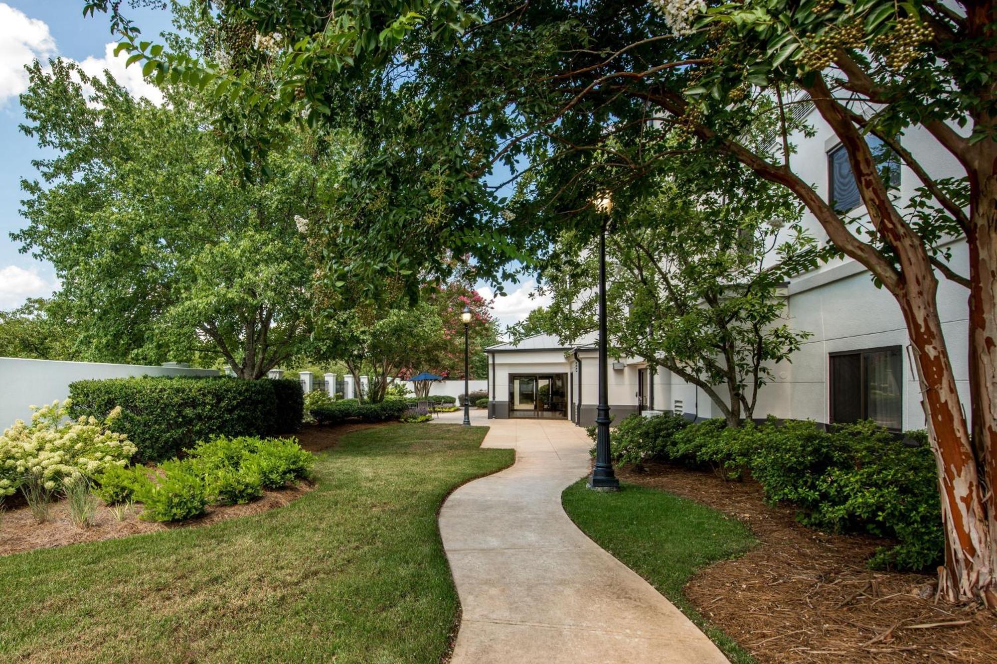 Courtyard By Marriott Charlotte Ballantyne Esterno foto