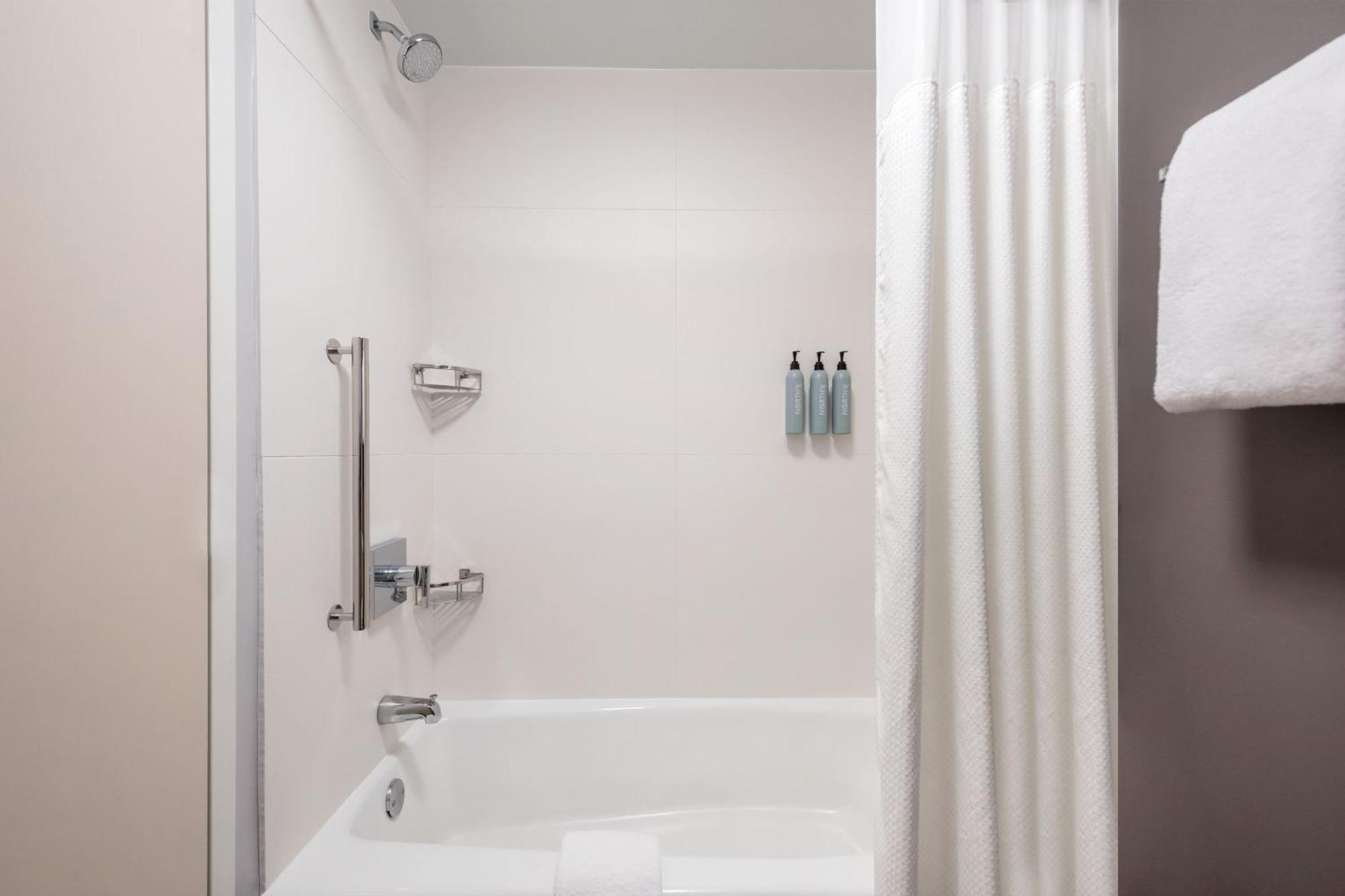 Courtyard By Marriott Charlotte Ballantyne Esterno foto