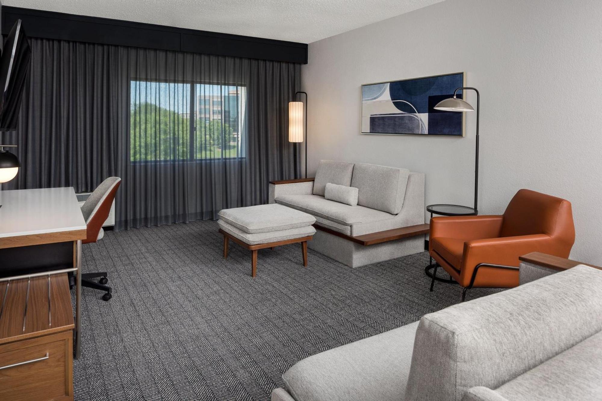 Courtyard By Marriott Charlotte Ballantyne Esterno foto