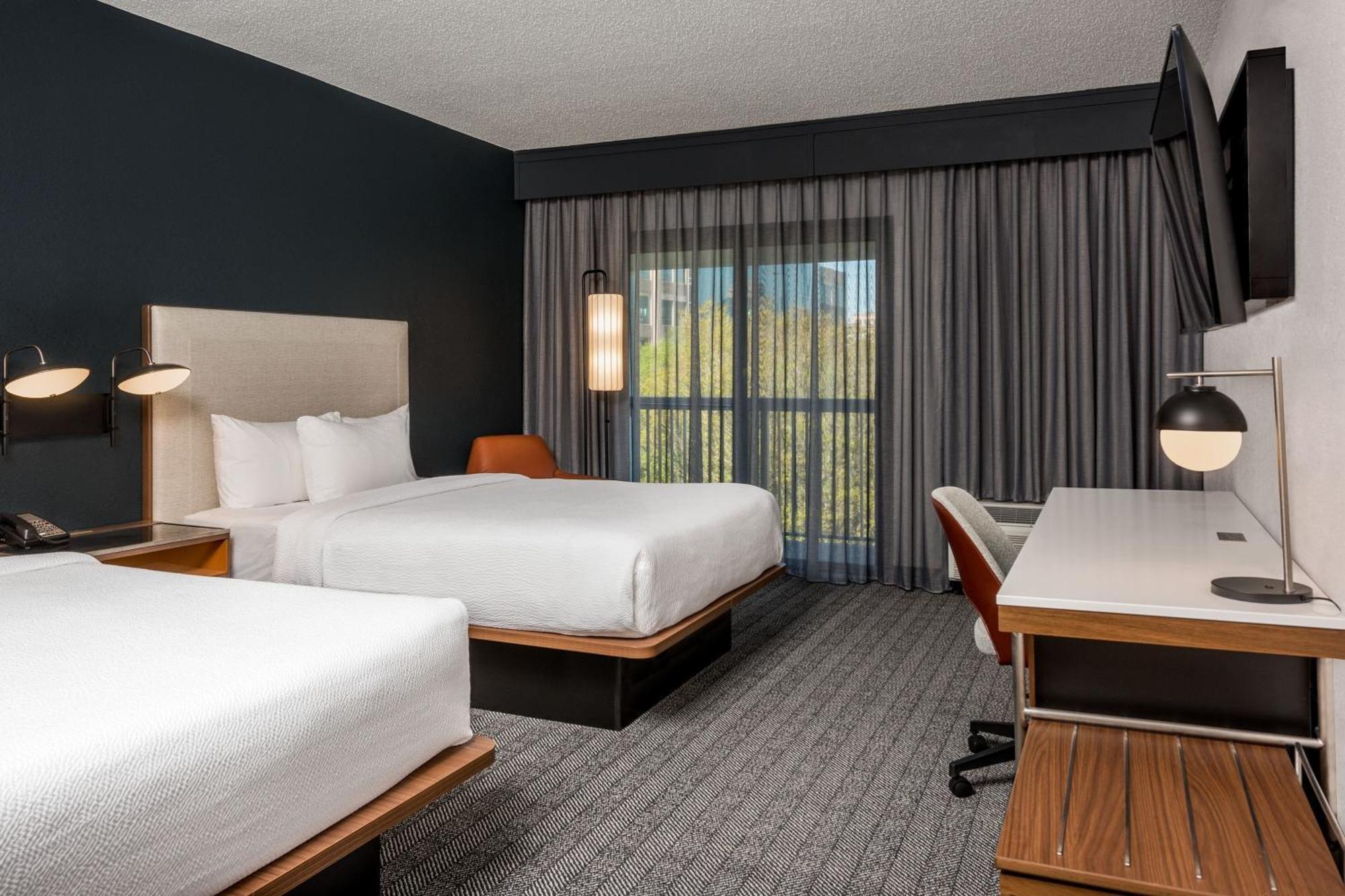 Courtyard By Marriott Charlotte Ballantyne Esterno foto