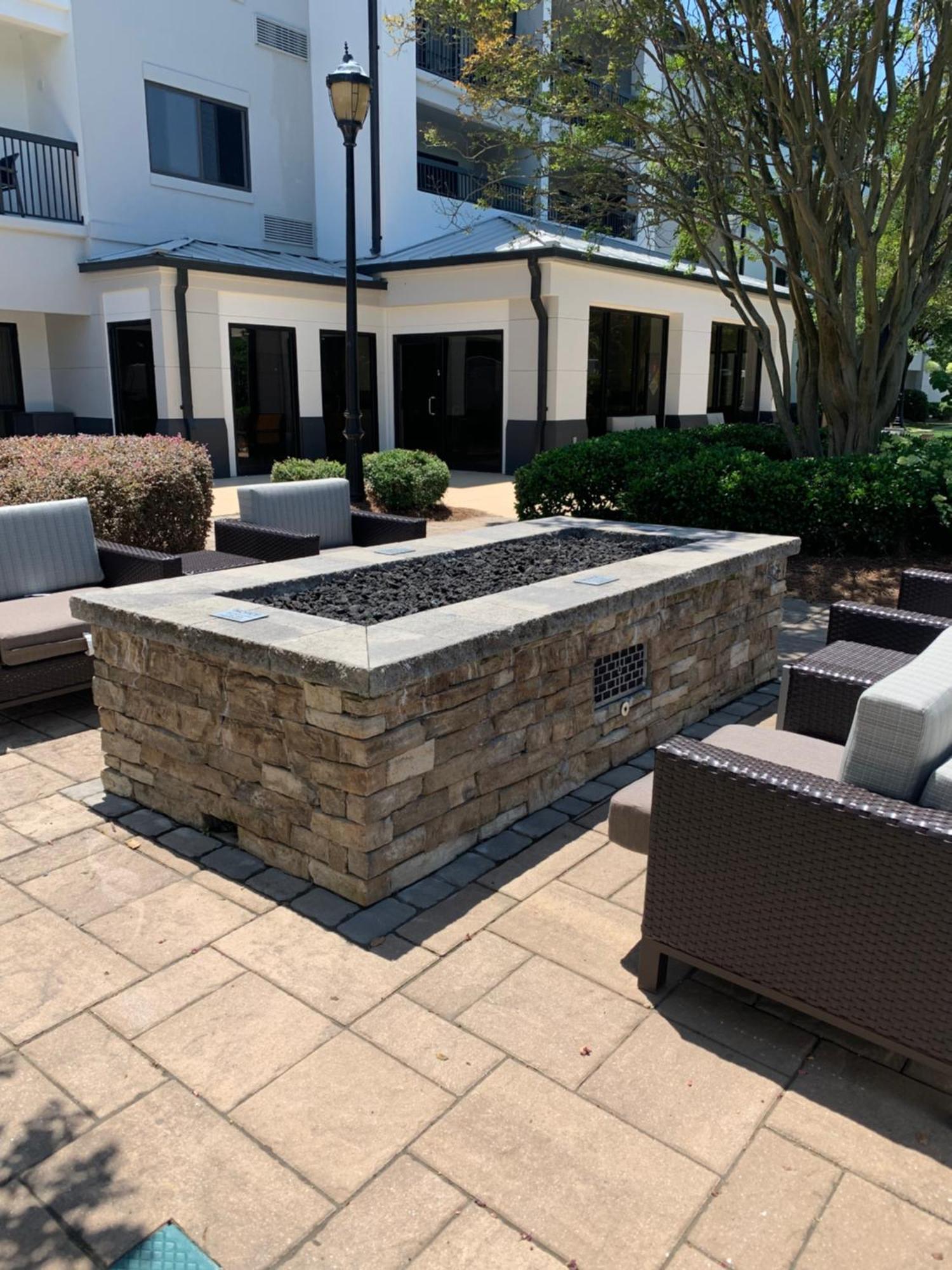 Courtyard By Marriott Charlotte Ballantyne Esterno foto