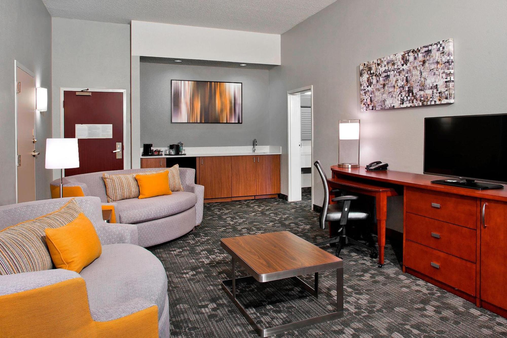 Courtyard By Marriott Charlotte Ballantyne Esterno foto